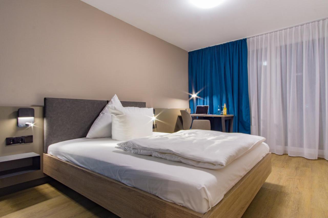 Hotel Berlin Sindelfingen Exterior photo
